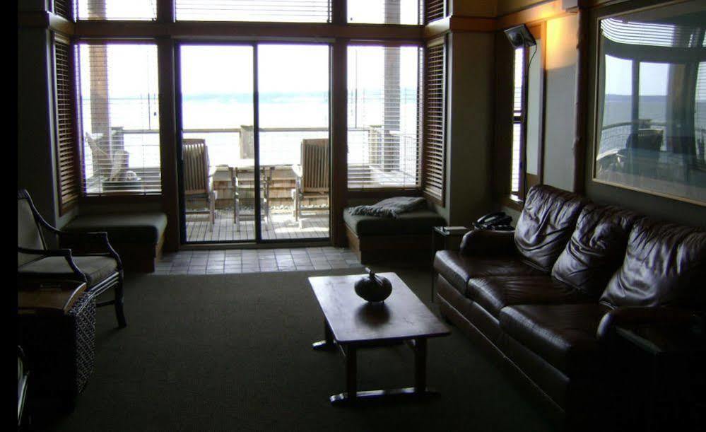 The Inn At Langley Luaran gambar